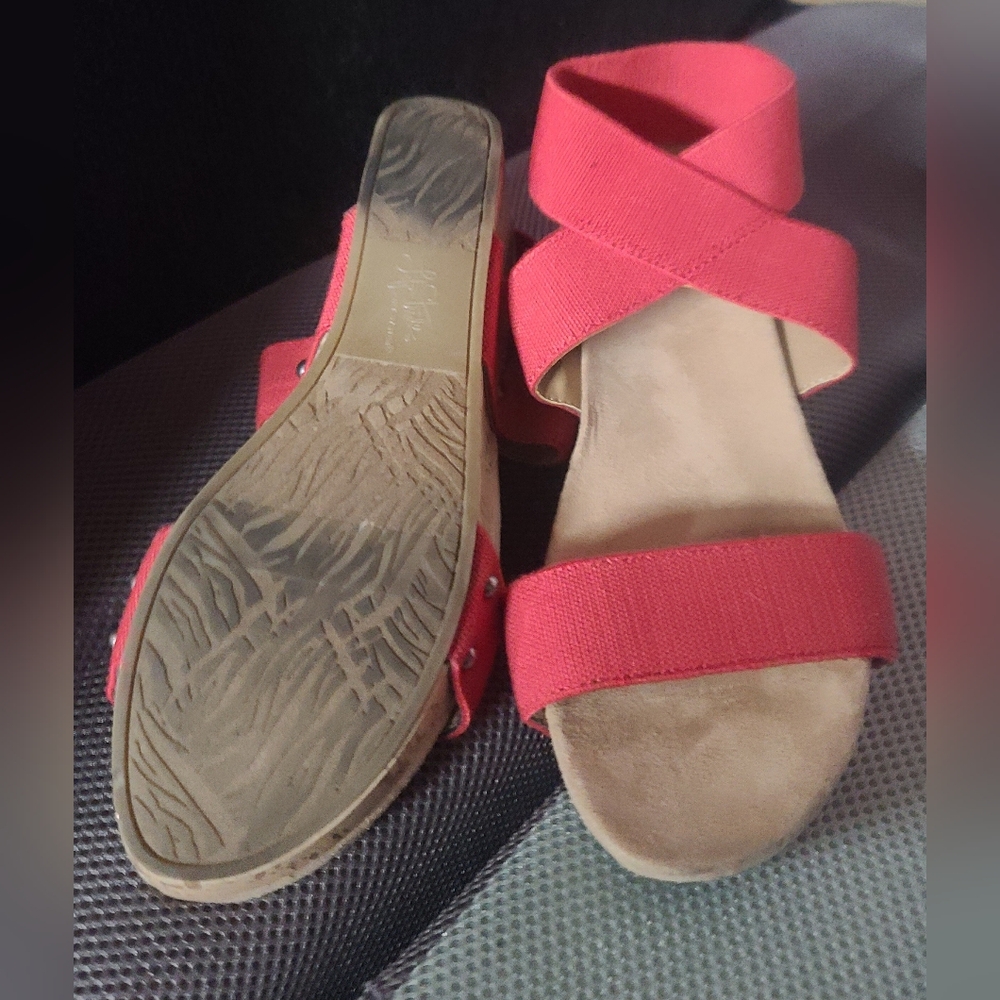 Life Stride Soft System Sandals